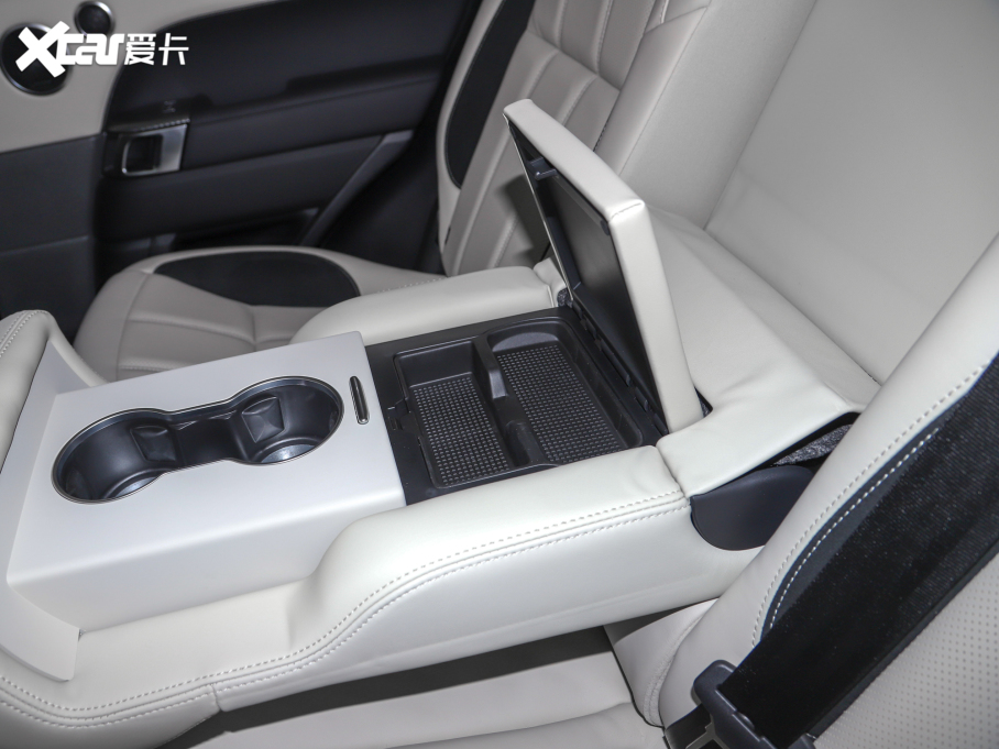 2022\ 3.0 L6 ī{̹