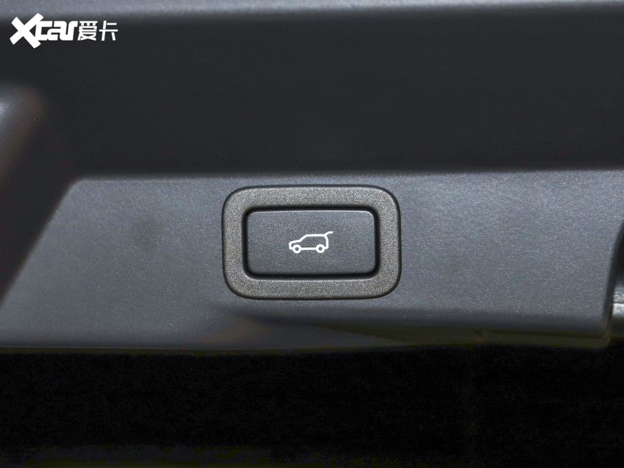 2022\ 3.0 L6 ī{̹