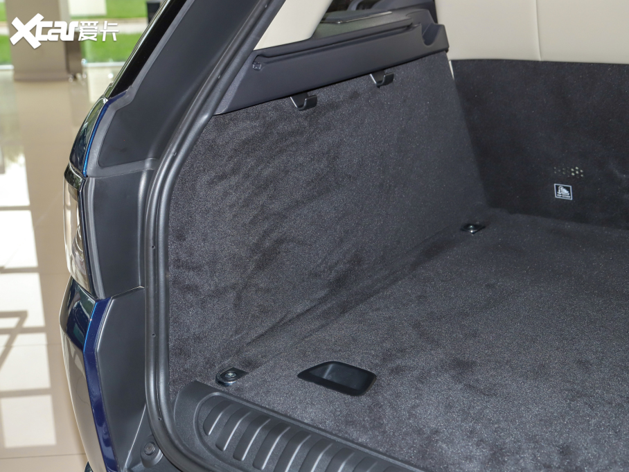 2022\ 3.0 L6 ī{̹