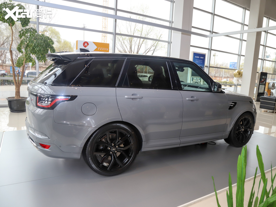 2022\ 5.0 SC V8 SVRpذ