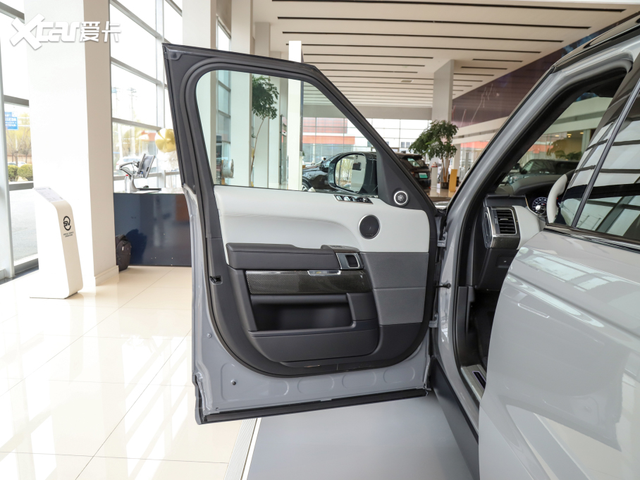 2022\ 5.0 SC V8 SVRpذ