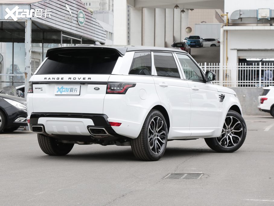 2022\(yn) 3.0 L6 ҫڰ