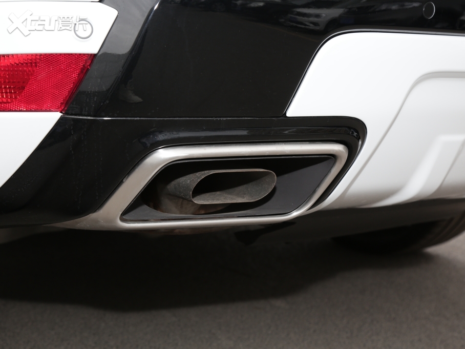 2022\(yn)(dng) 3.0 L6 ҫڰ