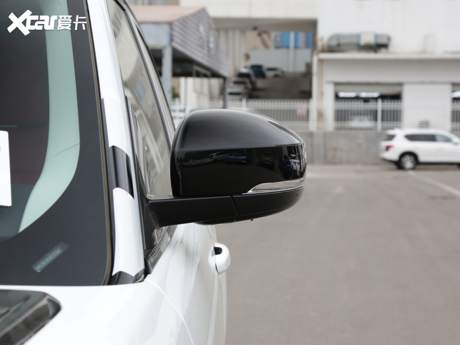 2022\ 3.0 L6 ҫڰ