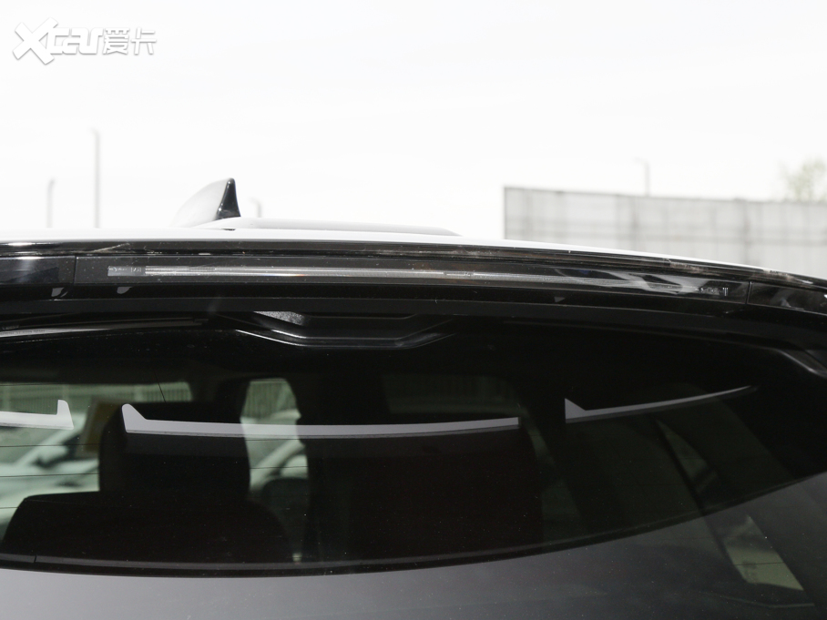 2022\ 3.0 L6 ҫڰ