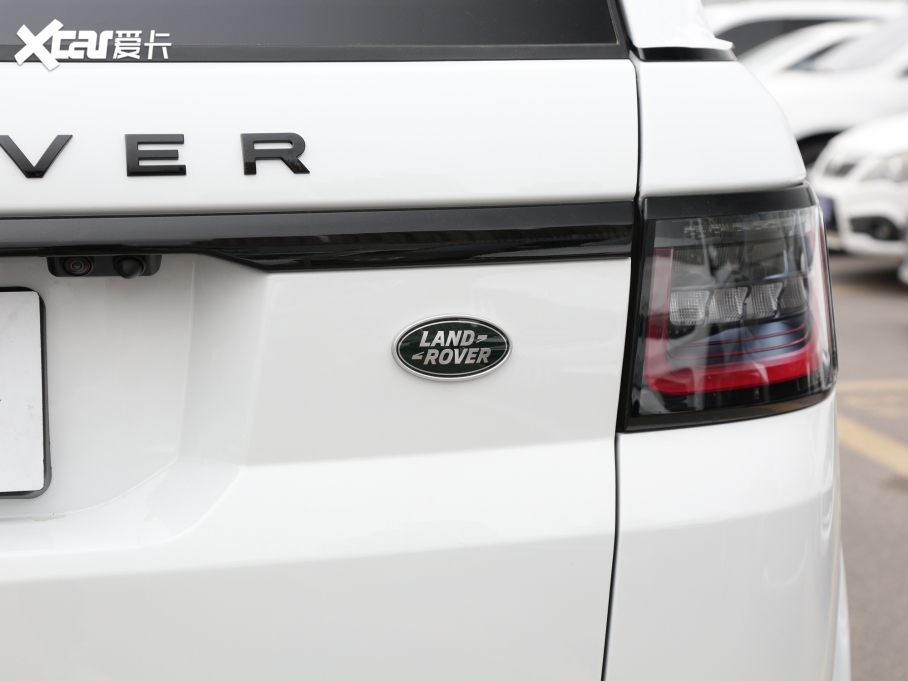 2022\ 3.0 L6 ҫڰ