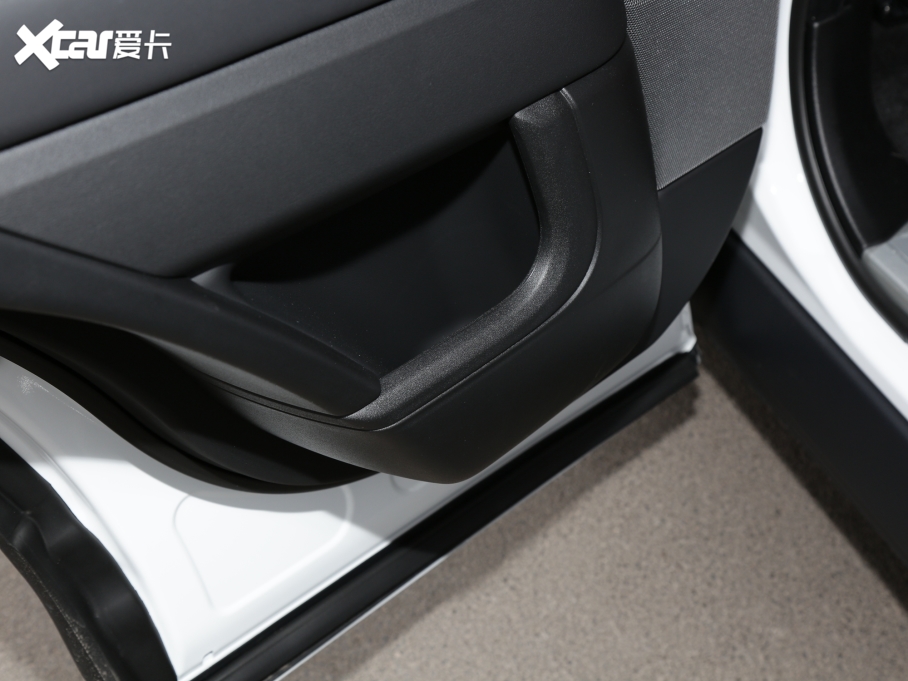 2022\ 3.0 L6 ҫڰ