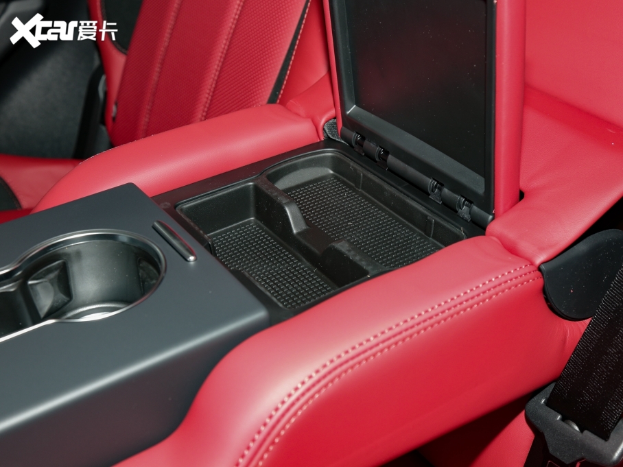 2022\ 3.0 L6 ҫڰ