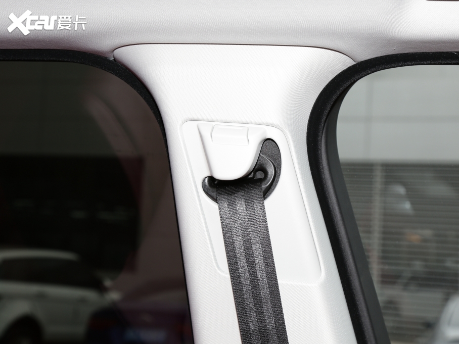 2022\ 3.0 L6 ҫڰ