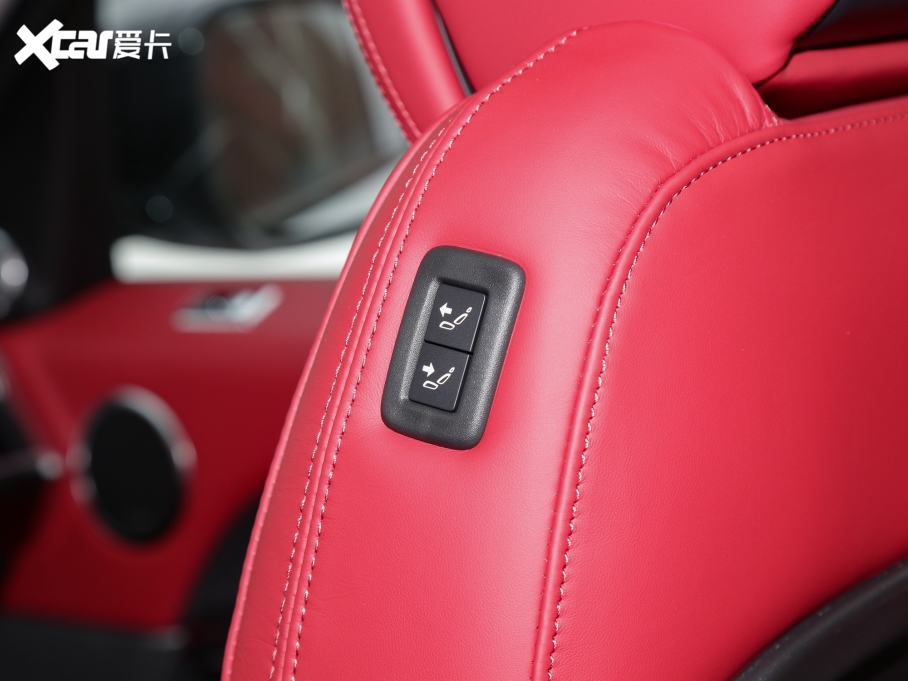 2022\(yn)(dng) 3.0 L6 ҫڰ