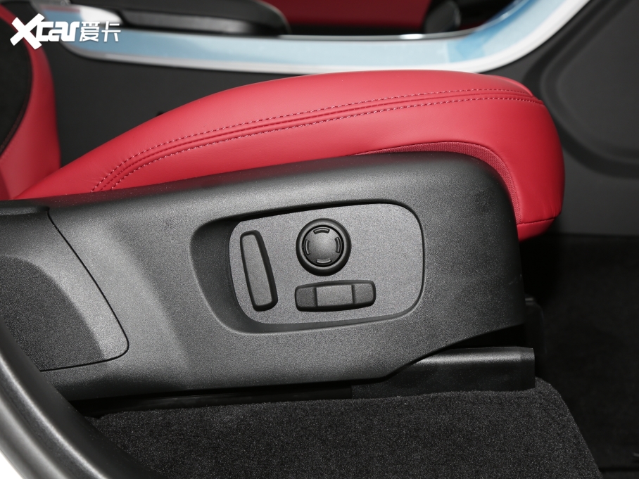 2022\ 3.0 L6 ҫڰ