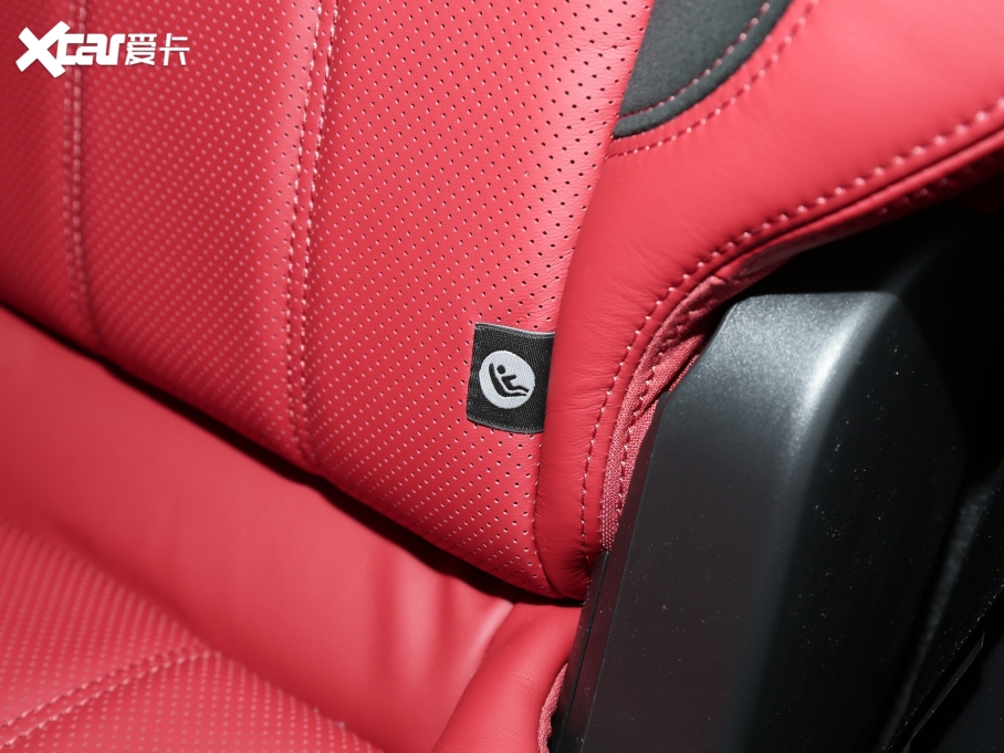 2022\ 3.0 L6 ҫڰ