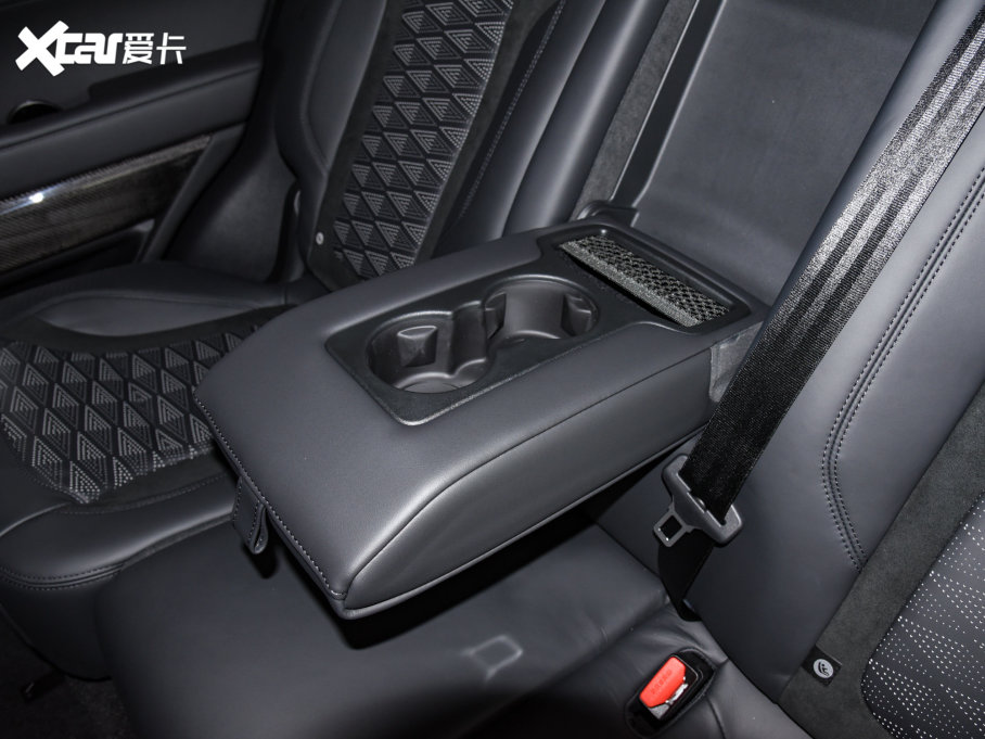 2022\ 5.0 SC V8 SVR