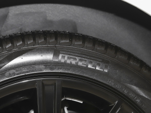 20223.0 L6 HST ݆̥Ʒ