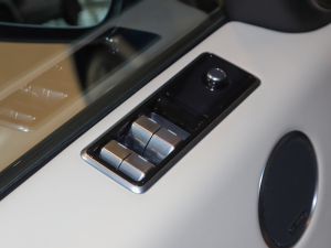 20223.0 L6 ī{(ln)̹ {܇ƅ^(q)	