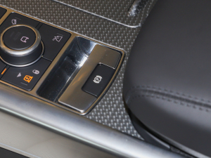 20223.0 L6 ī{(ln)̹ v܇Ƅ