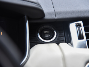 20223.0 L6 İ  п؅^