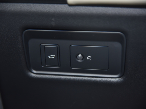 20223.0 L6 İ  п؅^