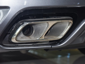 20225.0 SC V8 SVR Ś