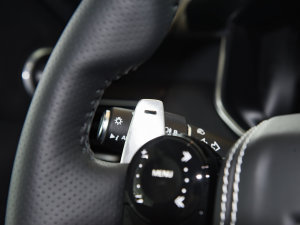 20225.0 SC V8 SVR п؅^