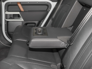 2022��110 P400e �����������