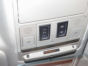 2022��110 P400e �п؅^