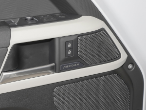 2022��110 P400e �п؅^