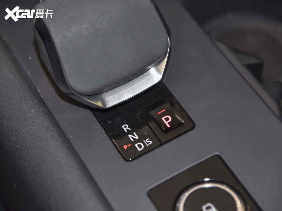 2021l(f)F(xin) 300PS S