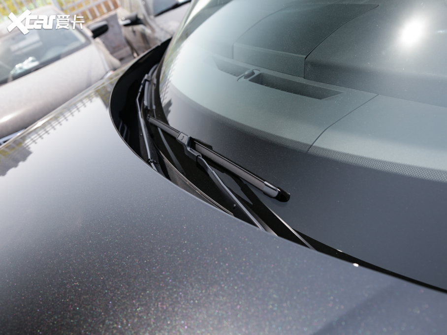 2023lF 360PS R-Dynamic S