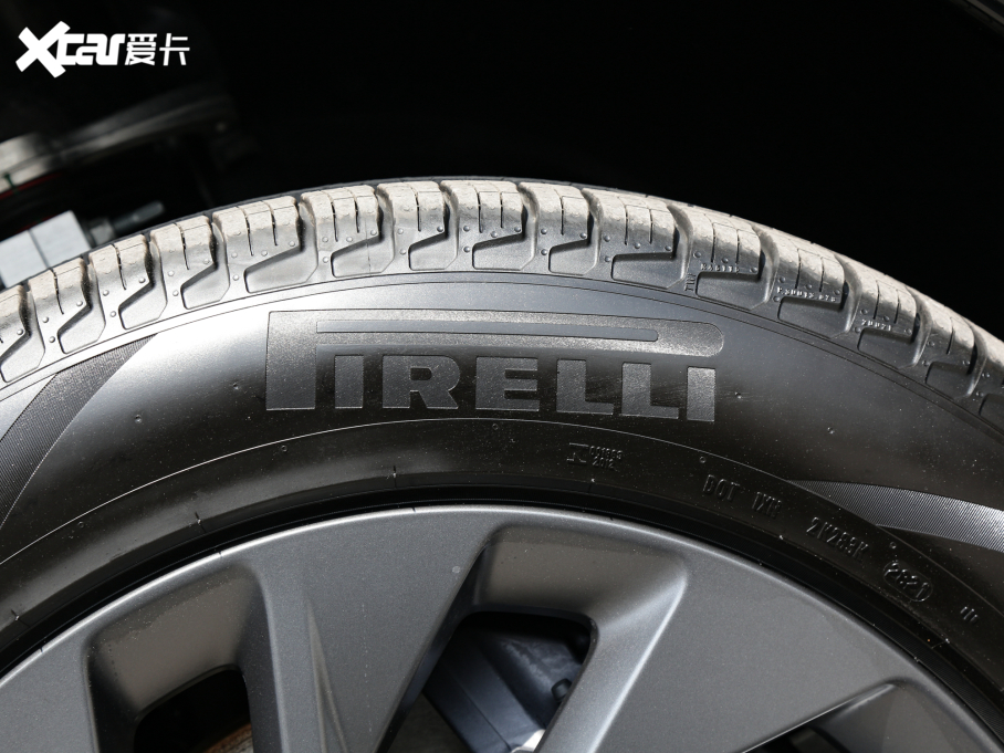 2023lF 360PS R-Dynamic S