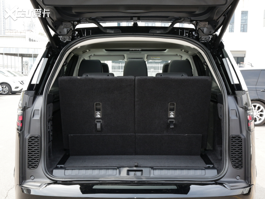 2023l(f)F(xin) 360PS R-Dynamic S