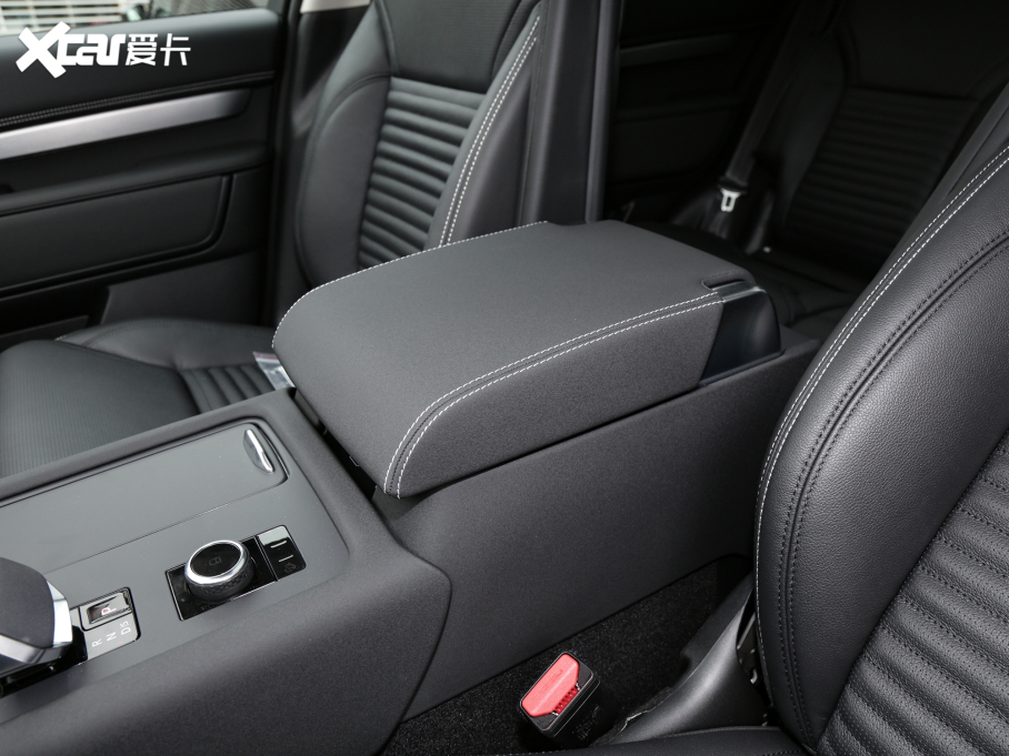 2023lF 360PS R-Dynamic S