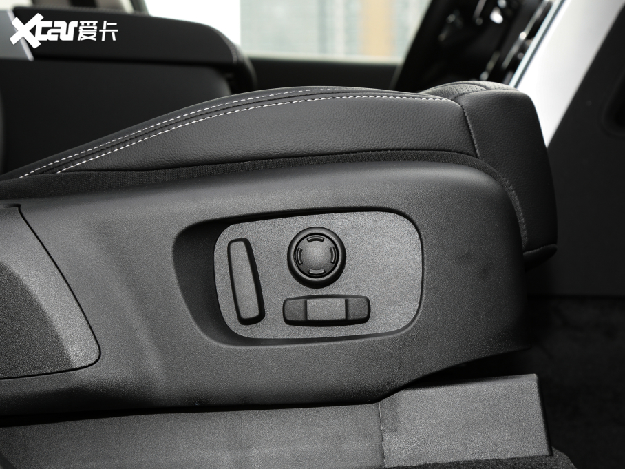 2023l(f)F(xin) 360PS R-Dynamic S