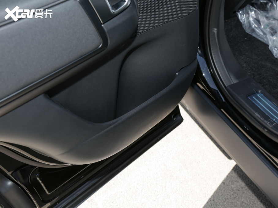 2023lF 360PS R-Dynamic S