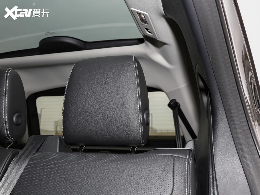 2023lF 360PS R-Dynamic S