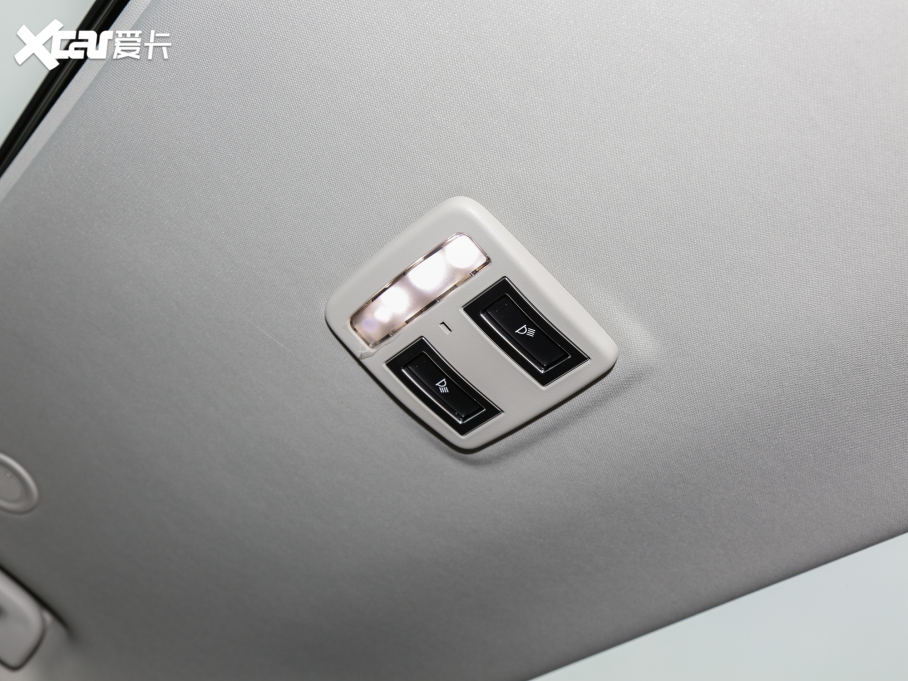 2023lF 360PS R-Dynamic S