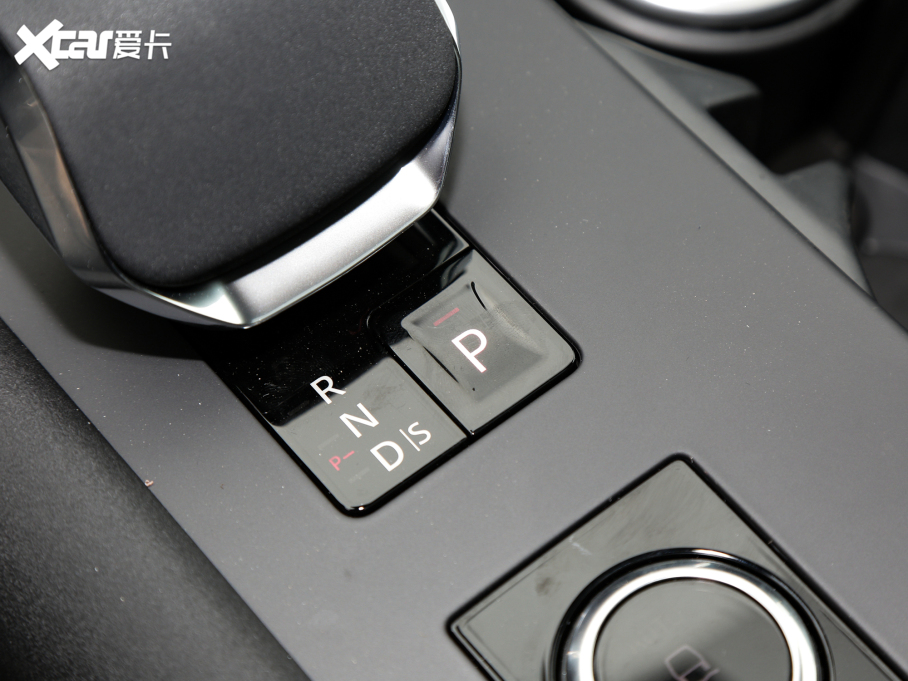 2023l(f)F(xin) 360PS R-Dynamic SE