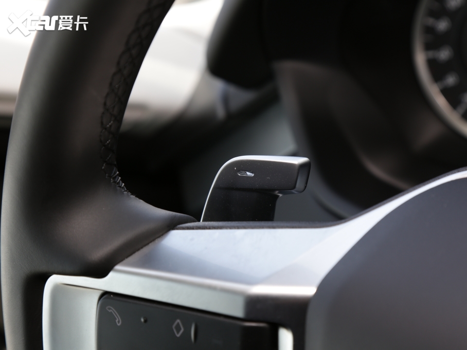 2023lF 360PS R-Dynamic SE