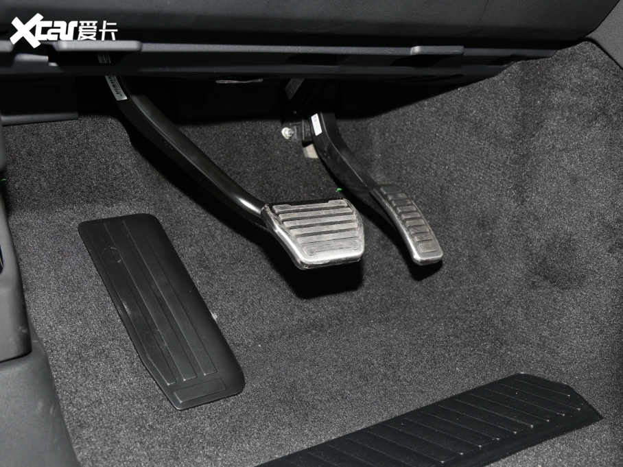 2023lF 360PS R-Dynamic SE