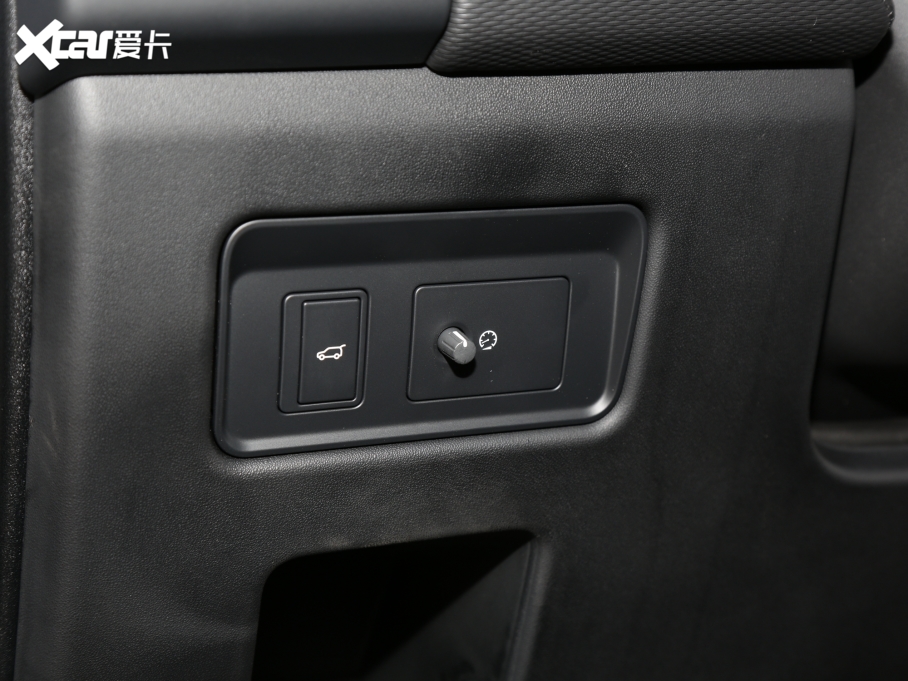 2023lF 360PS R-Dynamic SE