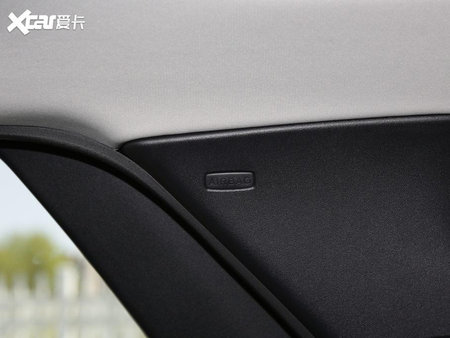 2023lF 360PS R-Dynamic SE