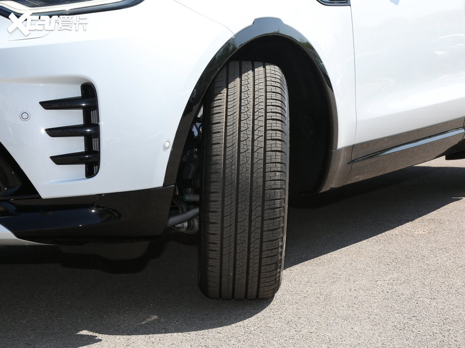 2023lF Ŀ 360PS R-Dynamic S