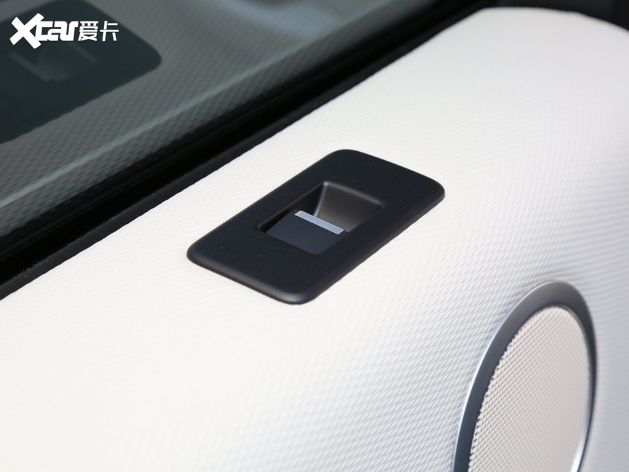 2023lF Ŀ 360PS R-Dynamic S