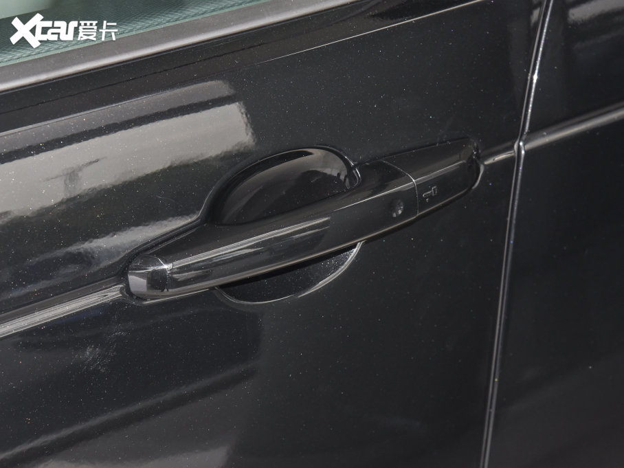 2023l(f)F(xin) Ŀ 360PS R-Dynamic SE