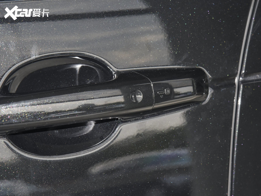 2023lF Ŀ 360PS R-Dynamic SE