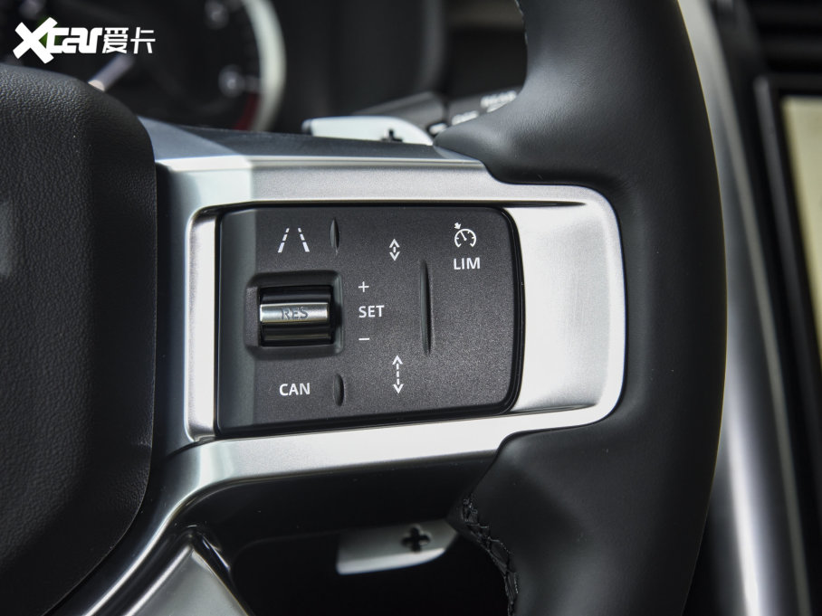 2023lF Ŀ 360PS R-Dynamic SE