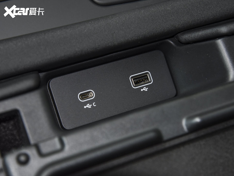 2023l(f)F(xin) Ŀ 360PS R-Dynamic SE