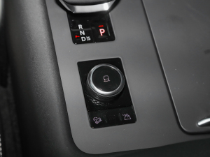 2021360PS R-Dynamic S п؅^