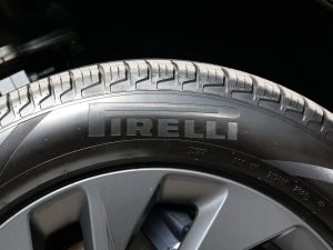 2023360PS R-Dynamic S ݆̥Ʒ