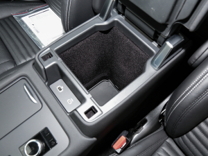 2023360PS R-Dynamic S g